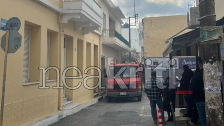 Φωτιά σε εγκαταλελειμμένο κτίριο