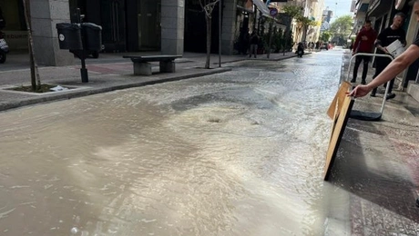 Ο δρόμος που πλημμύρισε στη Λαμία