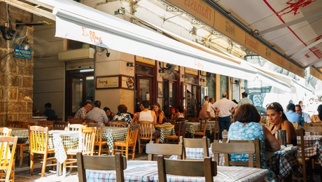 Εστιατόριο στο Μοναστηράκι