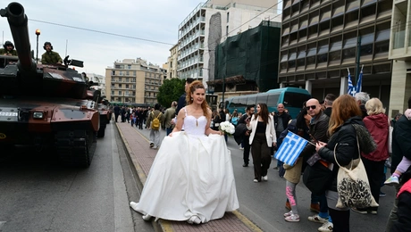 νύφη παρέλαση 25η Μαρτίου