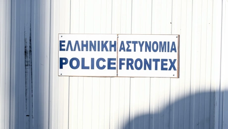 Η Frontex ζητά την τιμωρία της Ελλάδας στο μεταναστευτικό
