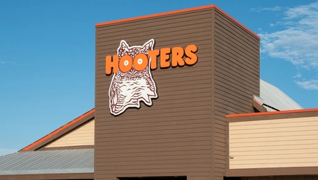 hooters