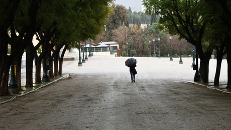 Βροχερός καιρός στην Αττική