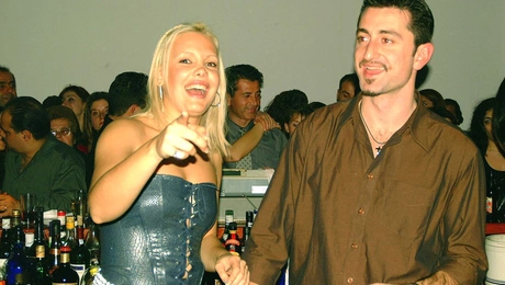big brother 2001, Κατερίνα Κοντολαίμου - Ντίνος Δουλγκερίδης. 