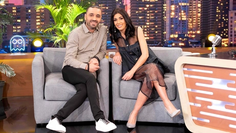 The 2Night Show: Κώστας Τελιορίδης και Έλσα Καραποτόσογλου