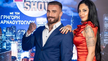 Νίκος Αβραμίδης και Γεωργία Μπιτάκου στο The 2Night Show
