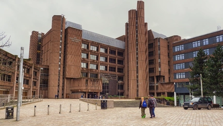 δικαστηριο βρετανια