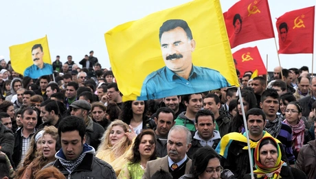 Διαδήλωση υπέρ του Οτσαλάν και του PKK