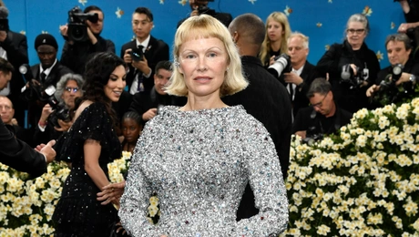 Πάμελα Άντερσον - Met Gala 2025
