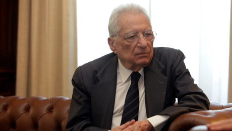 Πέτρος Μολυβιάτης