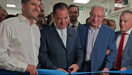 Άδωνις Γεωργιάδης