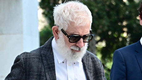 Ο Πέτρος Φιλιππίδης