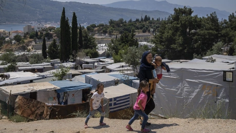 Προσφυγική δομή στη Σάμο