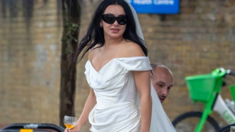 Charli XCX γάμος