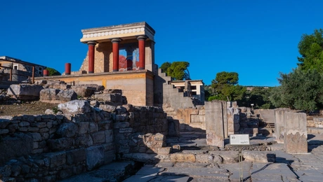 Τα μινωικά ανάκτορα στην Κρήτη