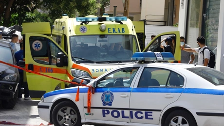 Αστυνομία και ΕΚΑΒ στο Ψυχικό