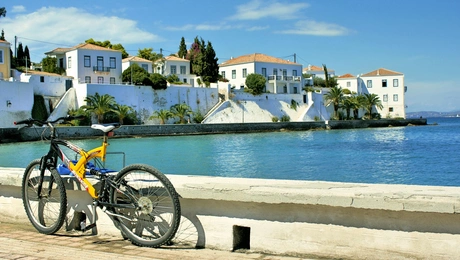 Σπέτσες