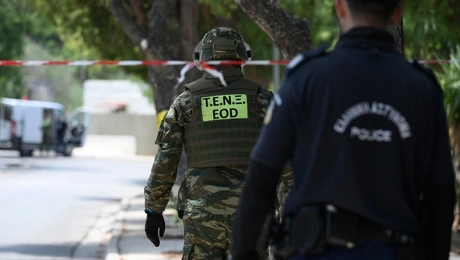 παλαιο-φάληρο