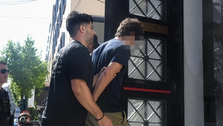 Πάτρα εμπρησμός