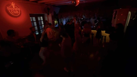vatraxos-silent disco
