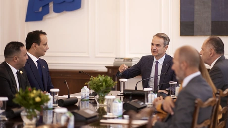 Συνάντηση Μητσοτάκη με τον Μπελγκασεμ Χαφτάρ
