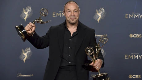 O Stephen Graham 
