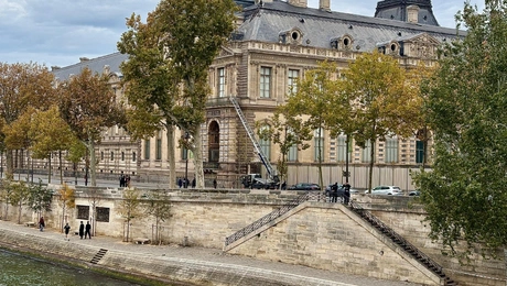 Louvre