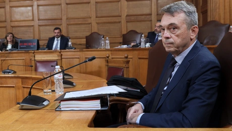 γρηγόρης βάρρας