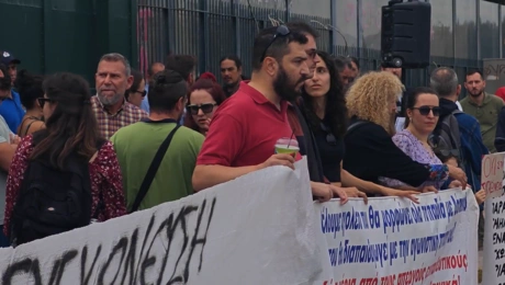 Η κινητοποίηση των εκπαιδευτικών στο Υπουργείο