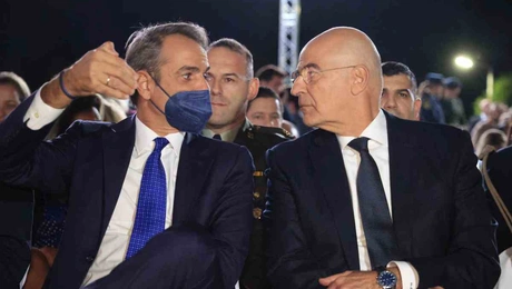 mitsotakis_dendias