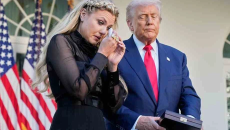 trump_kirk