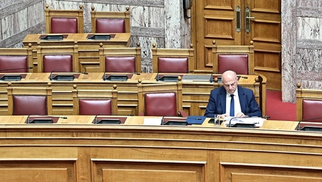 Κώστας Τσιάρας