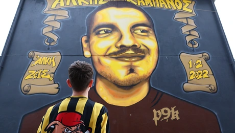 Άλκης Καμπανός