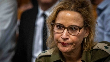 Η Γενική Εισαγγελέας του στρατού, Γιφάτ Τομέρ Γερουσάλμι