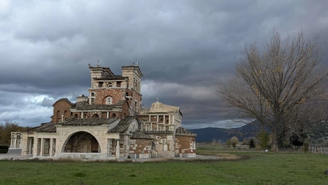 agia-fwteini