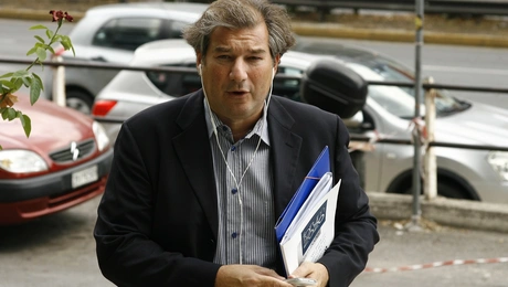 Νίκος Καραχάλιος