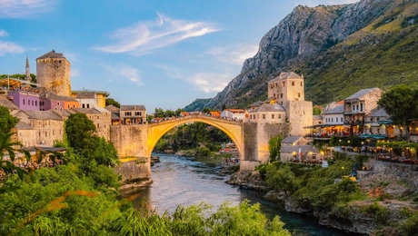 Μόσταρ