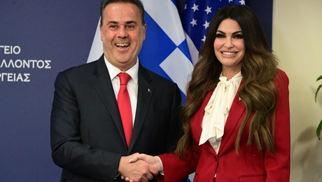 Συνάντηση Παπασταύρου - Γκιλφόϊλ