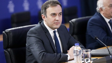 τάσος χατζηβασιλείου 