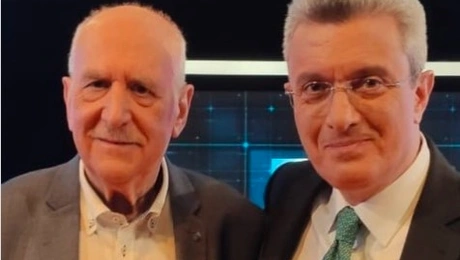 παπαδάκης 