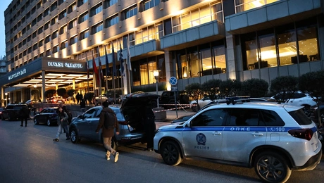  Divani Caravel