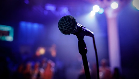 Σκηνή για stand up κωμωδία