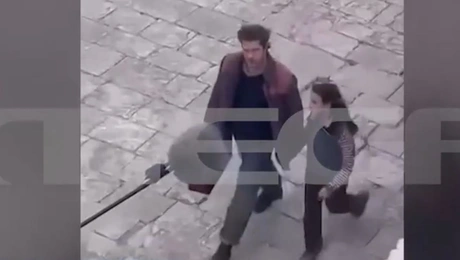 Νέες εικόνες του Μπραντ Πιτ από την Ύδρα