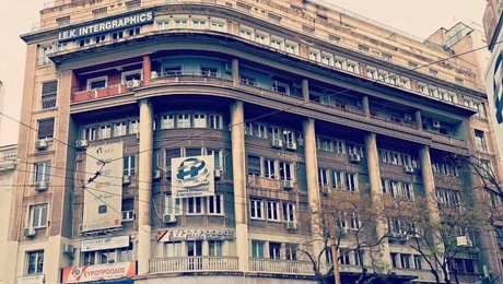 stoa xoligoynt