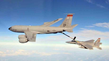 KC135