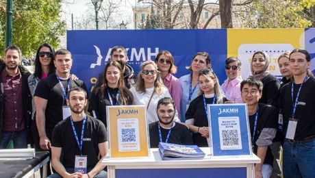 Akmi1