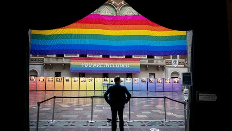 loatki_pride_simaia