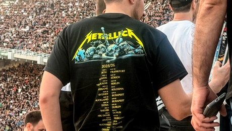 metallica-συναυλία-οπαδός