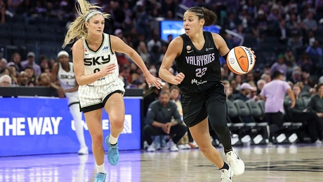 Chicago Sky - Golden State Valkyries