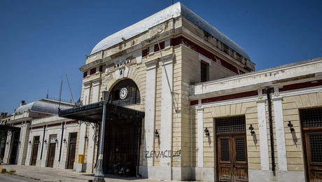 Ο Σιδηροδρομικός Σταθμός Πελοποννήσου